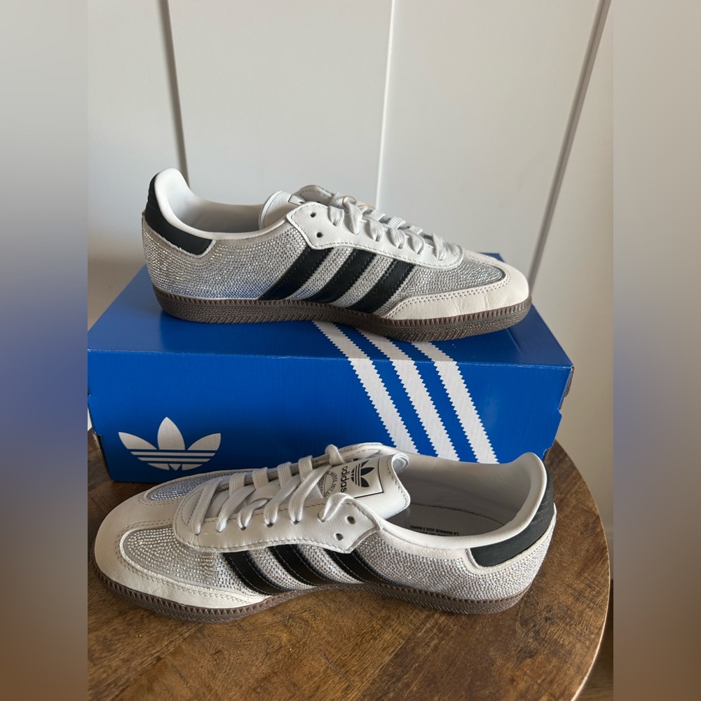 NEW Crystal/Rhinestone Sambas - Picture 3 of 11